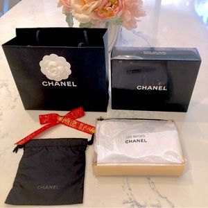 CHANEL Limited Edition Clear Signature Pouch
